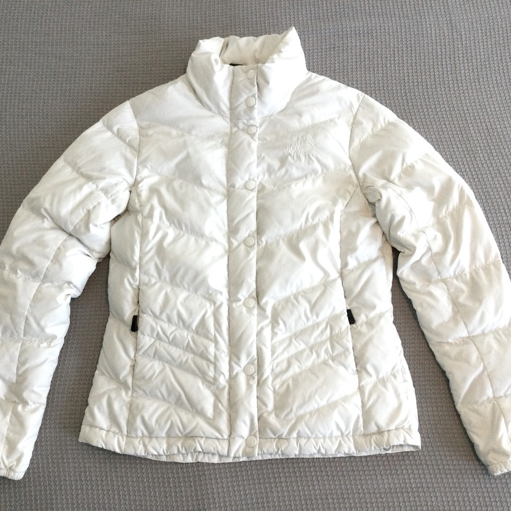 White Small North Face Puffer